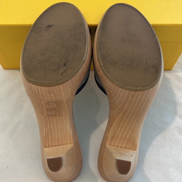 FENDI HEELS - Picture 8 of 9